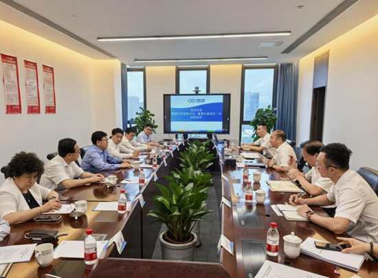 c33570724d0e41b8b826aa40fd9af775