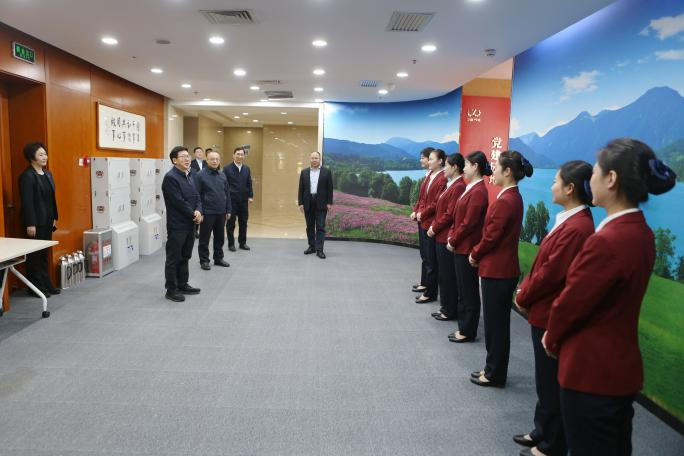 05981492939a490994cc645083dc62eb